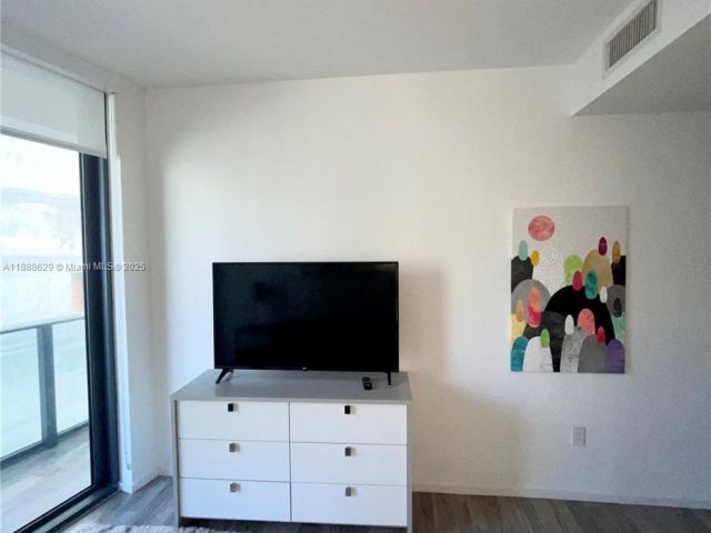 Продажа квартиры #3304 - фото 6607011