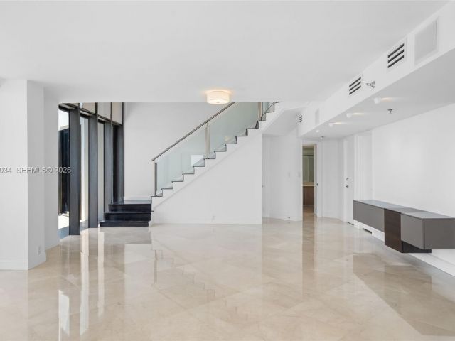 Продажа квартиры #UPH-03 - фото 6619045