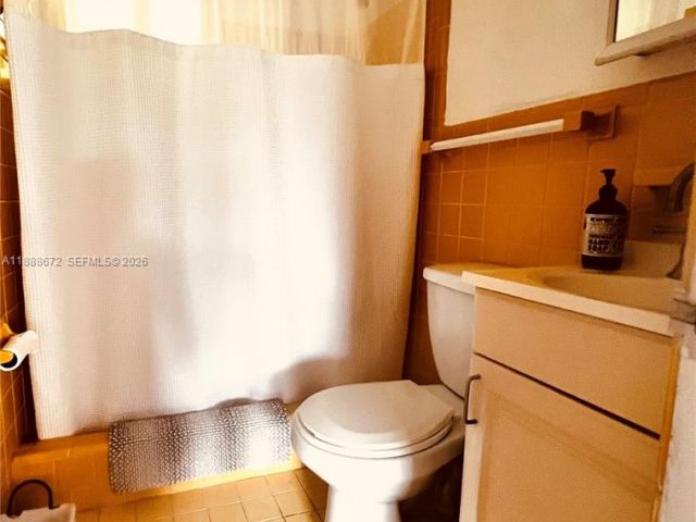 Продажа дома по адресу 7500 SW 81st Ave - фото 7526670