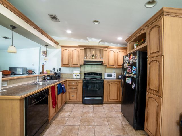 Дом в аренду по адресу 1102 19th Street - фото 6814073