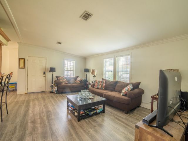 Дом в аренду по адресу 1102 19th Street - фото 6814079