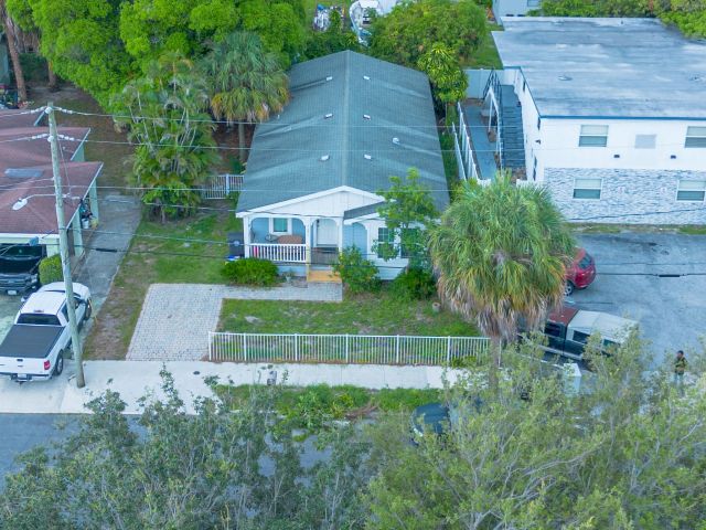 Дом в аренду по адресу 1102 19th Street - фото 6814088