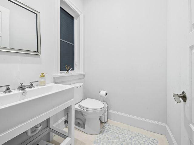 Продажа дома по адресу 1211 Hammond Road - фото 6609617