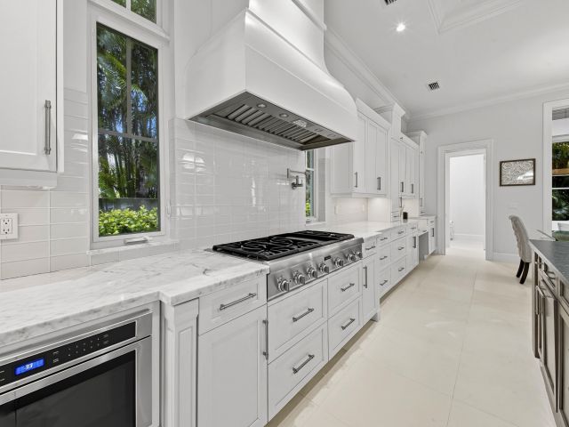 Продажа дома по адресу 1211 Hammond Road - фото 6609619