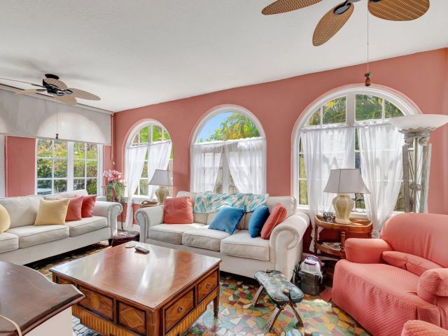 Дом в аренду по адресу 431 37th Street - фото 6608762