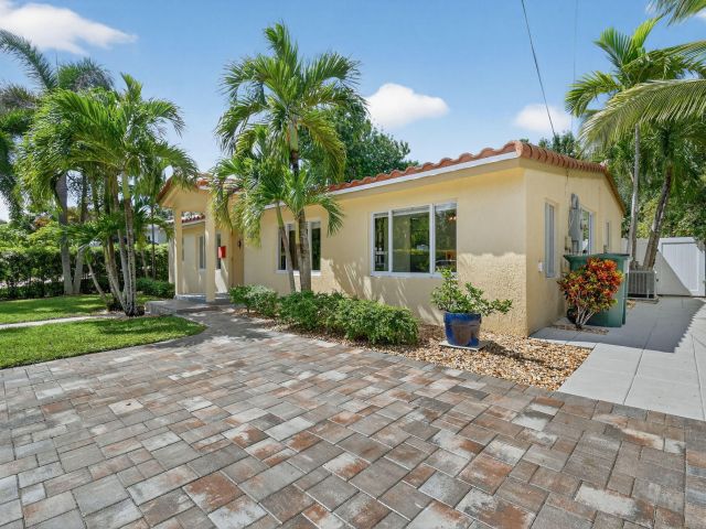 Продажа дома по адресу 1309 SW 19th Avenue - фото 6642338