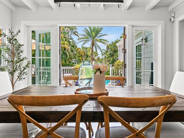 Продажа дома по адресу 4206 Washington Road - фото 6626118