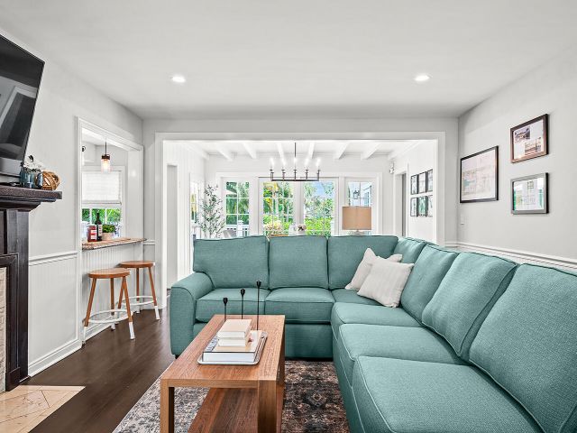 Продажа дома по адресу 4206 Washington Road - фото 6626128