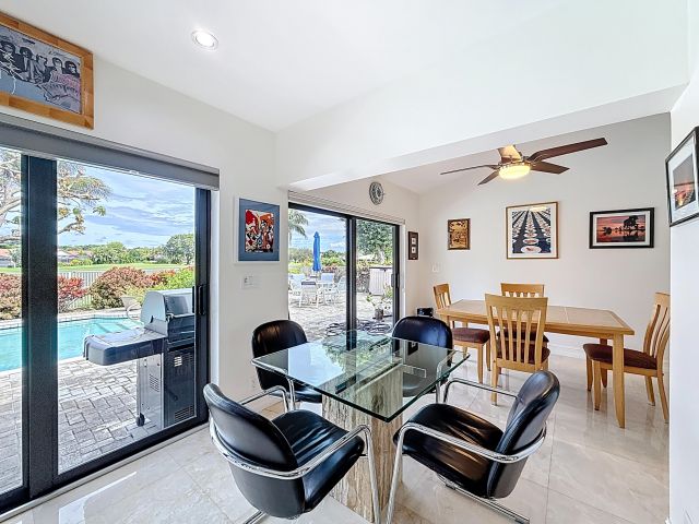 Продажа дома по адресу 11043 Boca Woods Lane - фото 6651785