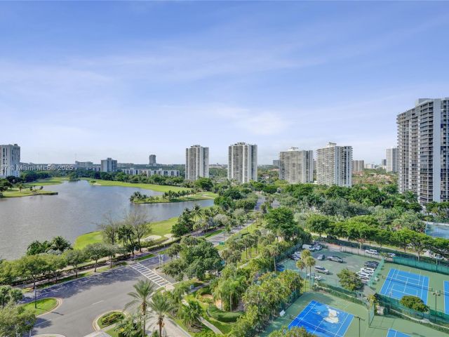 Продажа квартиры #1409 - фото 6608577