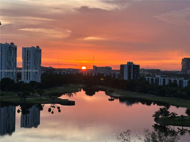 Продажа квартиры #1409 - фото 6608595