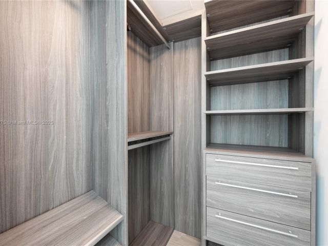 Продажа квартиры #1003 - фото 6609516