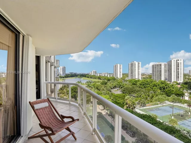 Продажа квартиры #1102 - фото 6639620