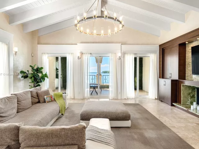 Квартира в аренду номер4301 - фото 6608498