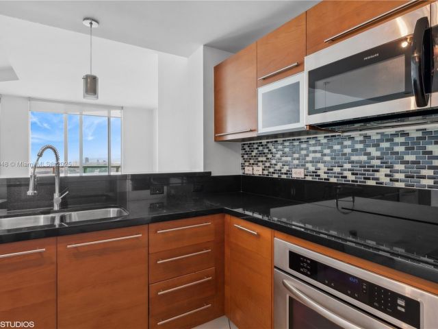 Продажа квартиры #3903 - фото 6612486