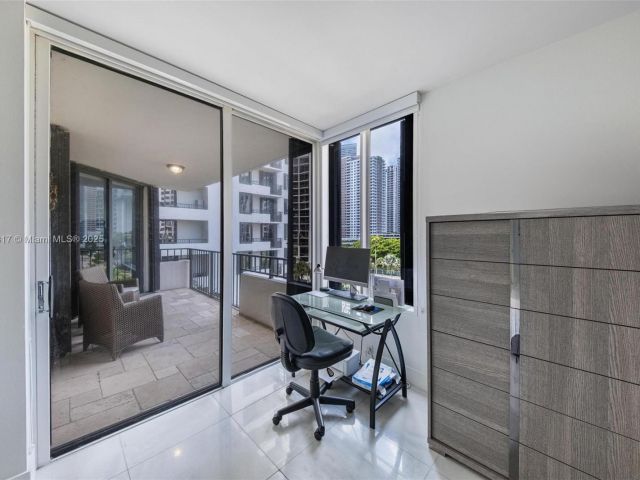 Продажа квартиры #A710 - фото 6609700