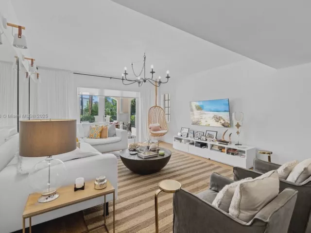 Продажа квартиры #19216 - фото 6608717