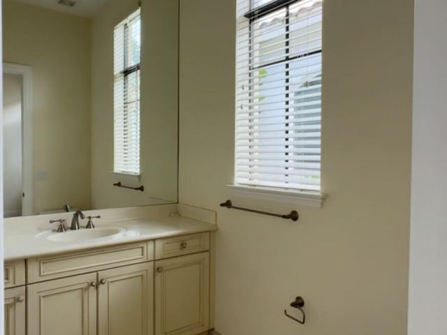 Дом в аренду по адресу 9407 Bridgebrook Drive - фото 6622965