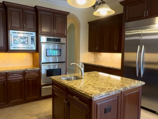 Дом в аренду по адресу 9407 Bridgebrook Drive - фото 6622978