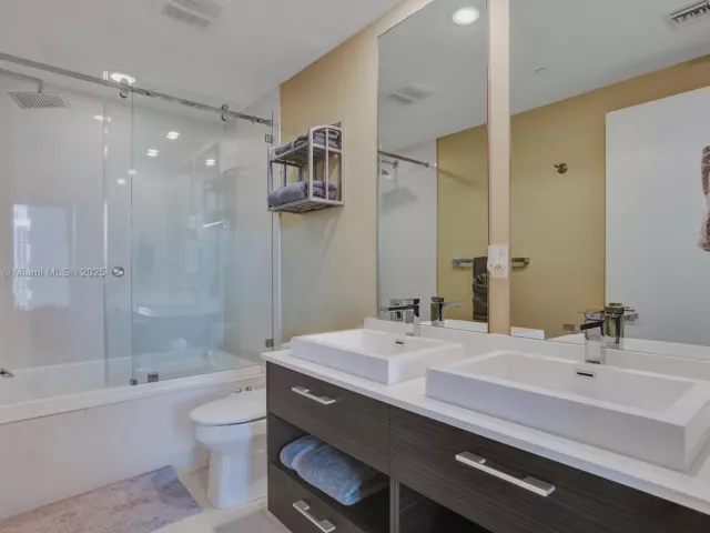 Продажа квартиры #2201 - фото 6952608