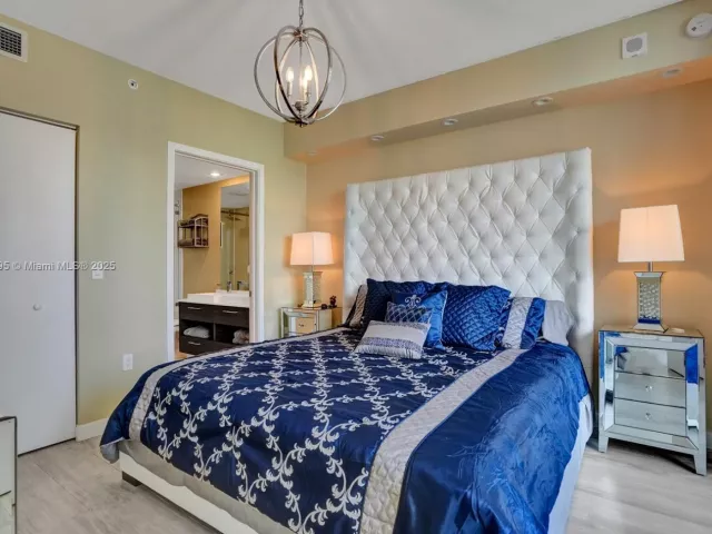 Продажа квартиры #2201 - фото 6952613