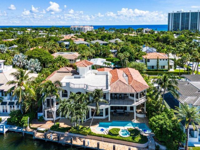 Продажа дома по адресу 155 SE Spanish Trail - фото 6610648