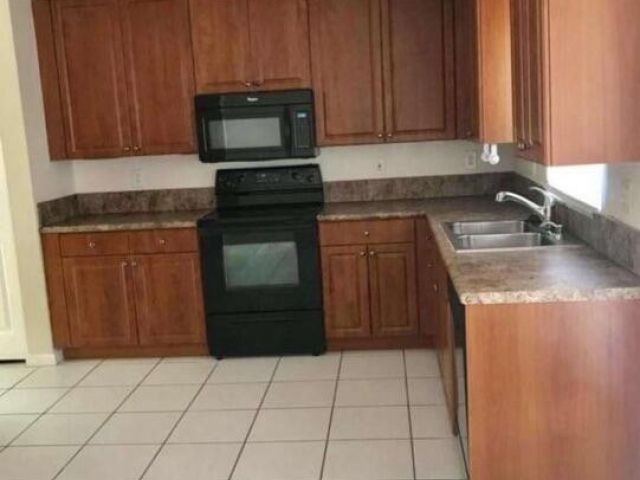 Дом в аренду по адресу 3278 Turtle Cove - фото 6610634