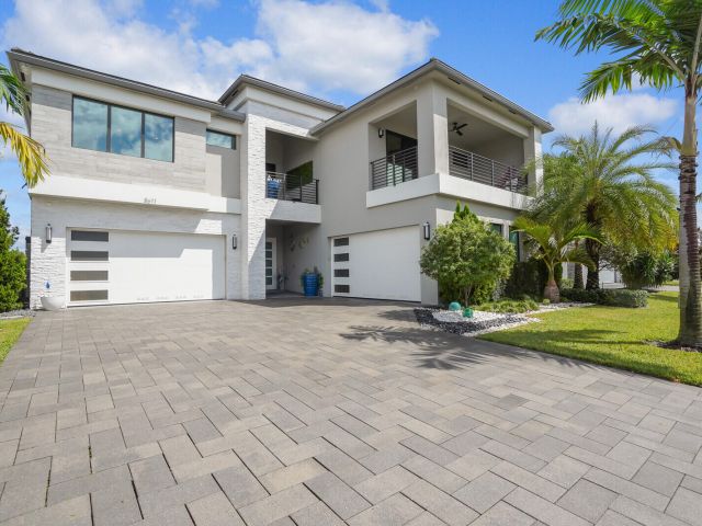 Продажа дома по адресу 8611 Dearborn River Way - фото 6644199