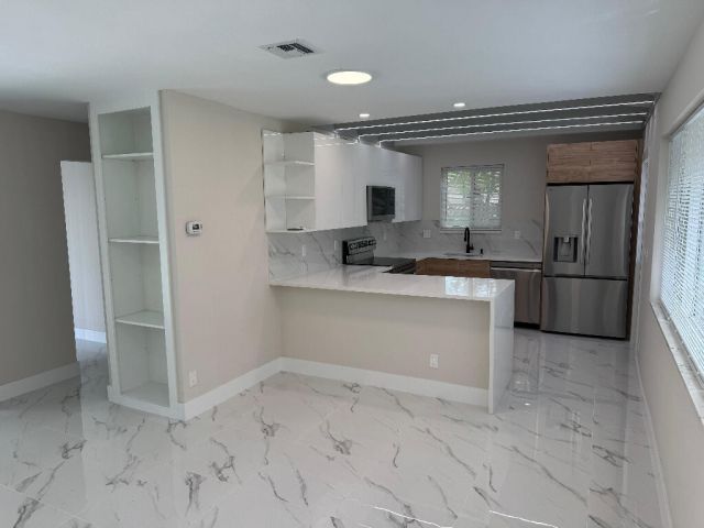 Продажа дома по адресу 3621 Riverland Road - фото 6621519