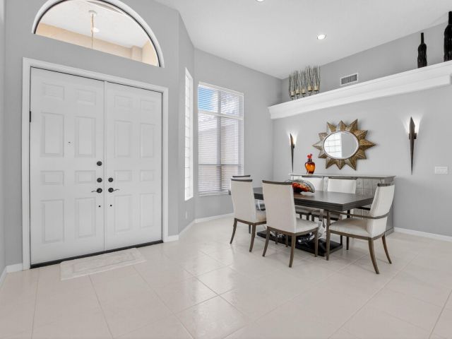 Продажа дома по адресу 10028 Venezia Place - фото 6643947