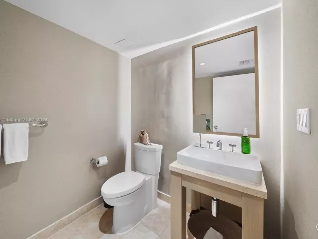 Продажа квартиры #1215 - фото 6614718