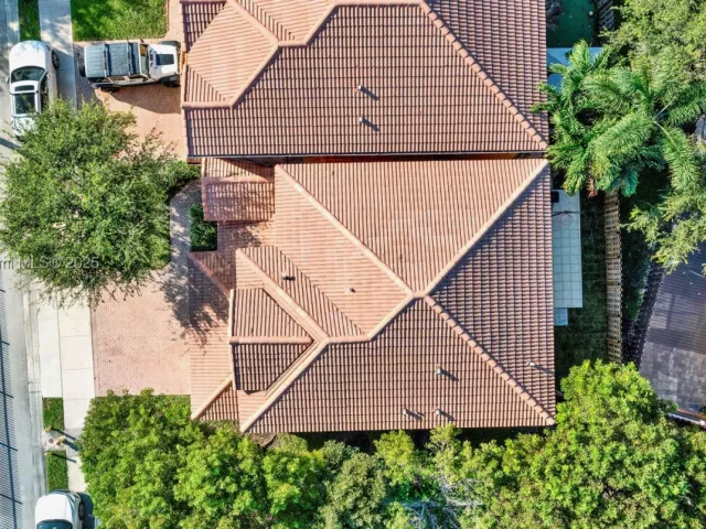 Продажа дома по адресу 8450 NW 113th Psge - фото 9355261