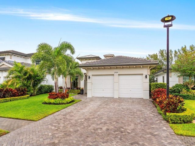 Дом в аренду по адресу 2909 Gin Berry Way - фото 6614251