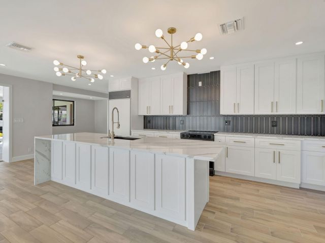 Дом в аренду по адресу 856 Dover Street - фото 6611441