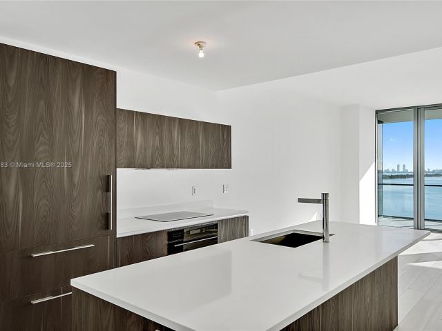 Продажа квартиры #904 - фото 6613194