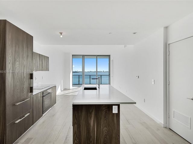 Продажа квартиры #904 - фото 6613199