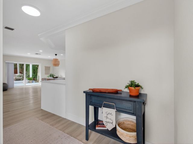 Дом в аренду по адресу 802 Mallard Drive - фото 6616743