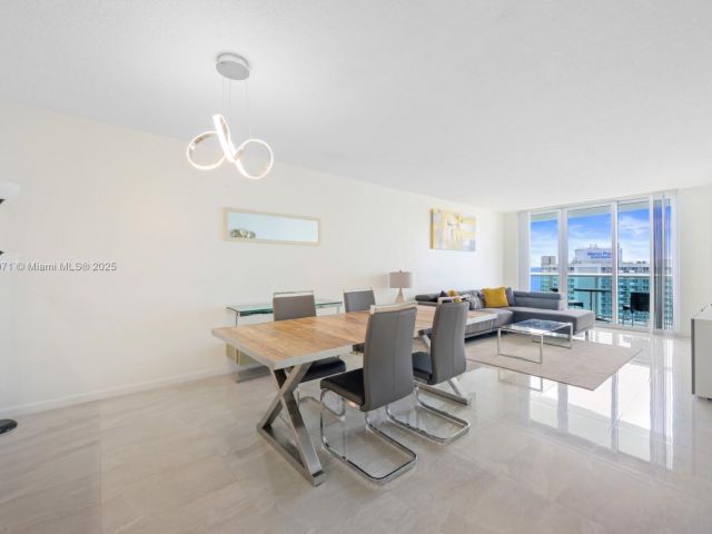 Продажа квартиры #1425 - фото 6613007