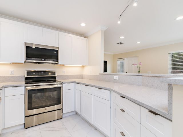 Продажа дома по адресу 369 Valley Forge Road - фото 6614273