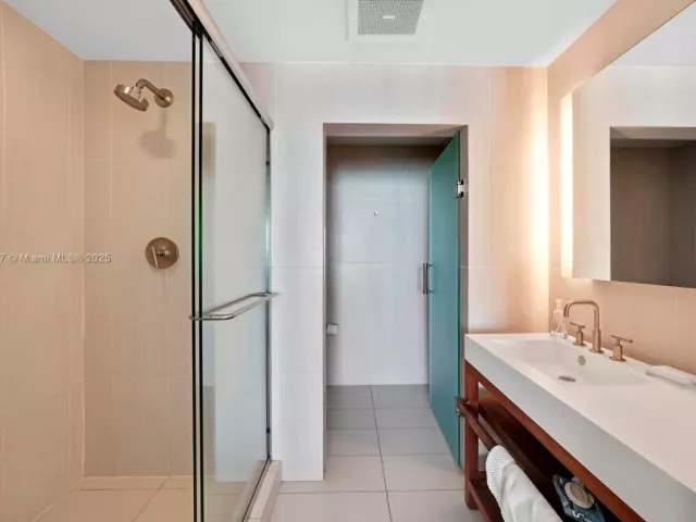 Продажа квартиры #1704 - фото 6613422