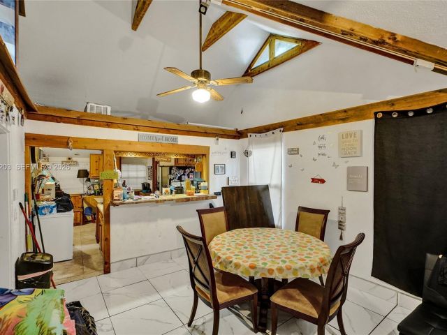 Продажа дома по адресу 1024 N 24th Ave - фото 7493781