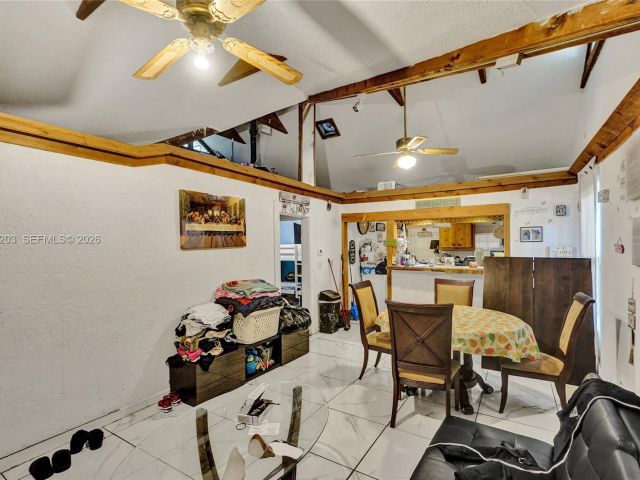 Продажа дома по адресу 1024 N 24th Ave - фото 7493790