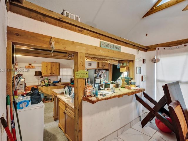 Продажа дома по адресу 1024 N 24th Ave - фото 7493805