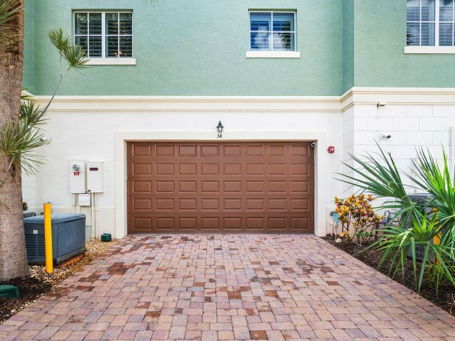 Дом в аренду по адресу 34 NW 7th Street 34 - фото 6625463