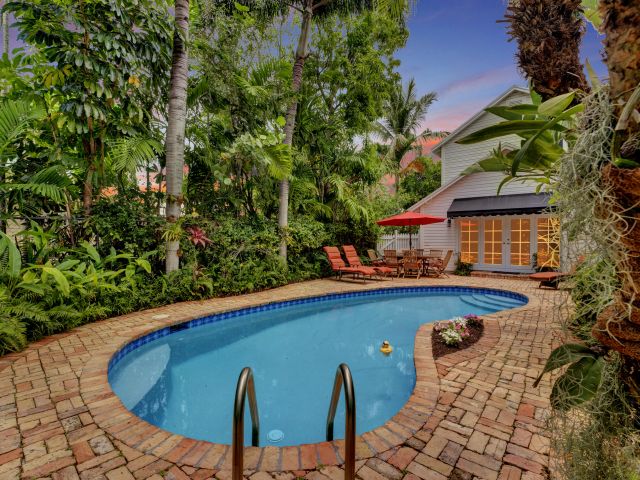 Дом в аренду по адресу 306 N Swinton Avenue - фото 6614482