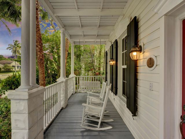 Дом в аренду по адресу 306 N Swinton Avenue - фото 6614484