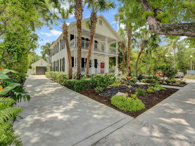 Дом в аренду по адресу 306 N Swinton Avenue - фото 6614492