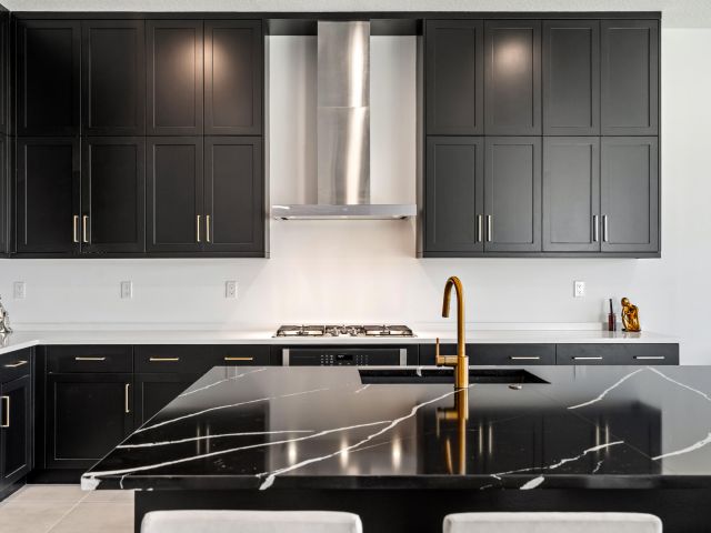 Продажа дома по адресу 8258 Essex Country Club Drive - фото 6622535