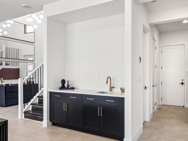 Продажа дома по адресу 8258 Essex Country Club Drive - фото 6622539