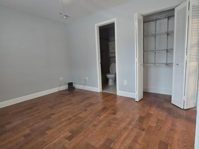 Продажа дома по адресу 12781 Orange Grove Boulevard - фото 6640327